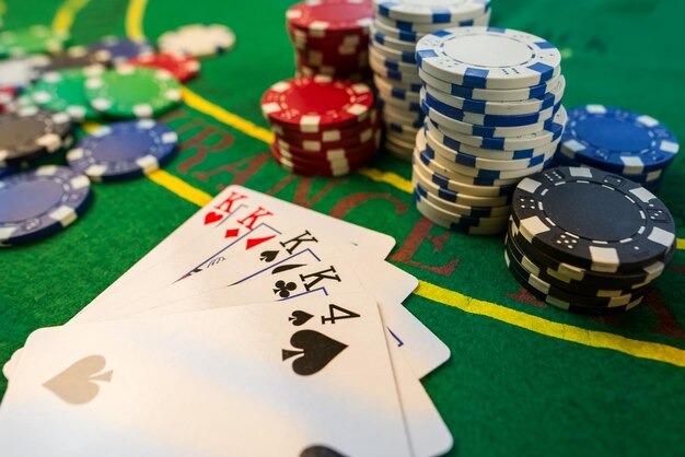 anakraja77 live-dealer blackjack and roulette studio promotion
